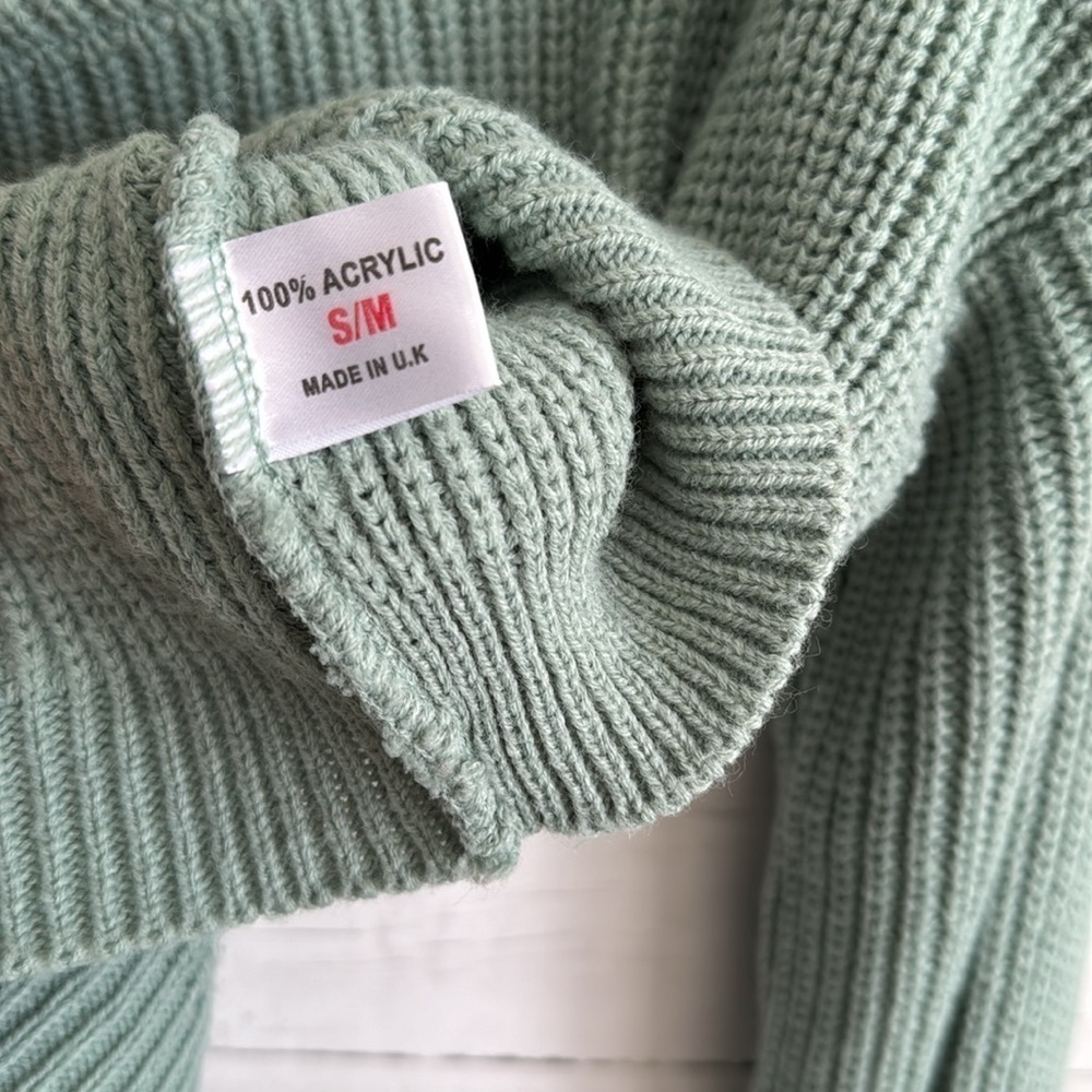 M Green Ribbed PullOver Sweater | SIZE S/M - Picture 7 of 7